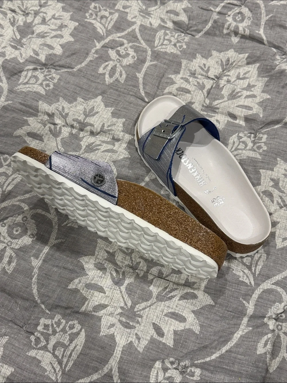 Birkenstock Women’s Metallic Silver Single-Band Slide Sandals